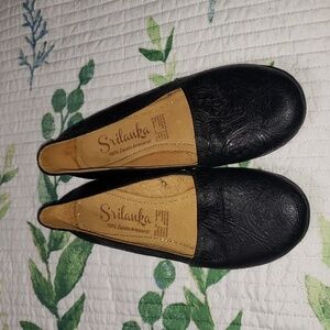 Sirlanka Black Flats